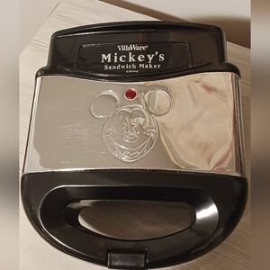Mickey's Sandwich Maker - Black and Silver